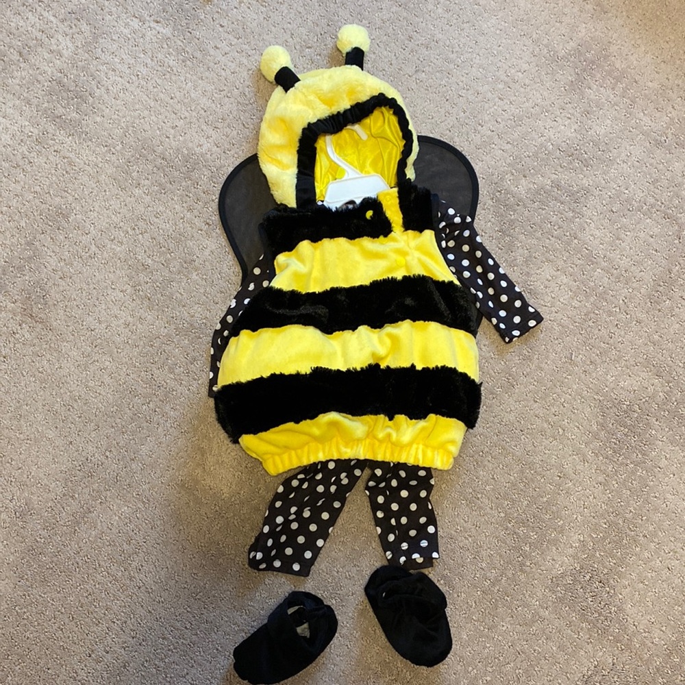 Infant Bumblebee Halloween costume 🐝